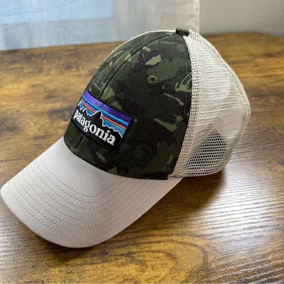 Patagonia P-6 Trucker Hat, - Picture 3 of 11